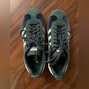 Adidas Gazelle Sneakers Green Women Size 6